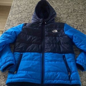 North face, boys reversible winter jacket with removable hood